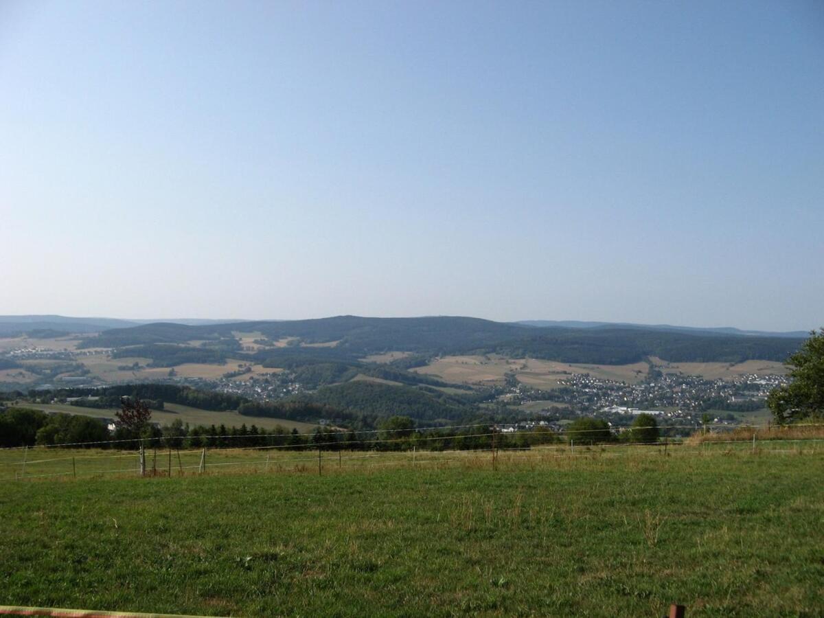 Am Balkon Des Erzgebirges Lägenhet Bernsbach Exteriör bild