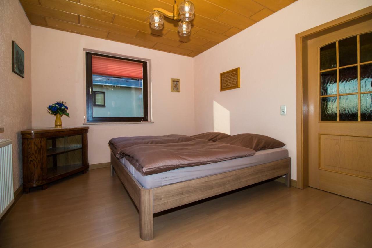Am Balkon Des Erzgebirges Lägenhet Bernsbach Exteriör bild